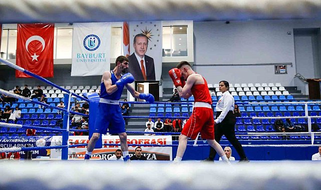Bayburt'te Üniversiteler Arası Boks Şampiyonası: 200'den Fazla Sporcu Ringe Çıktı!
