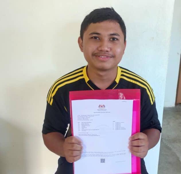Air Mata Ibu Tunggal: Anak Cemerlang SPM 8A, Tapi Impian IPTA Terhalang Kekurangan Wang