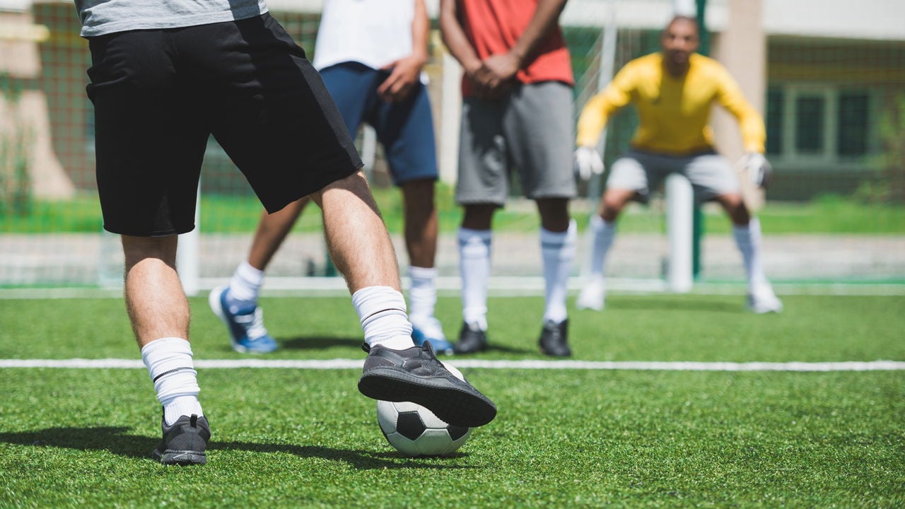 Futebol combate sedentarismo e garante saúde para todos