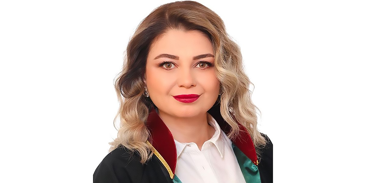 Ünlüler Siyasete Atıldı: Soluğu Adliyelerde Aldı!