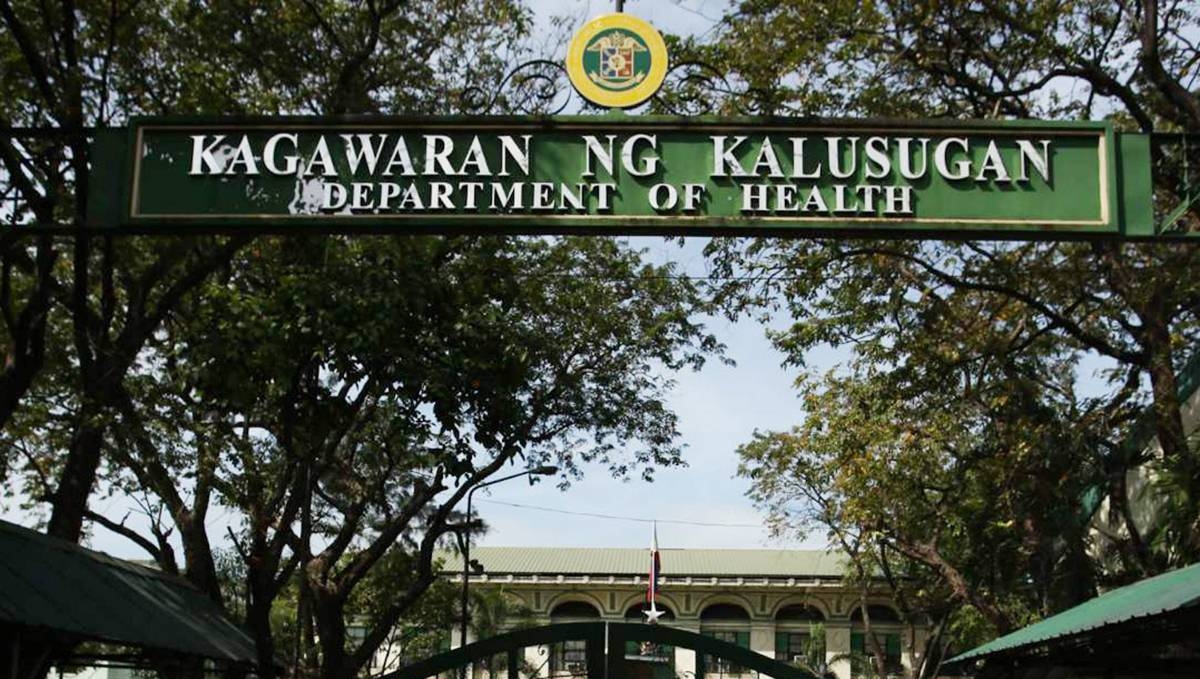 DOH gives health packages to schools