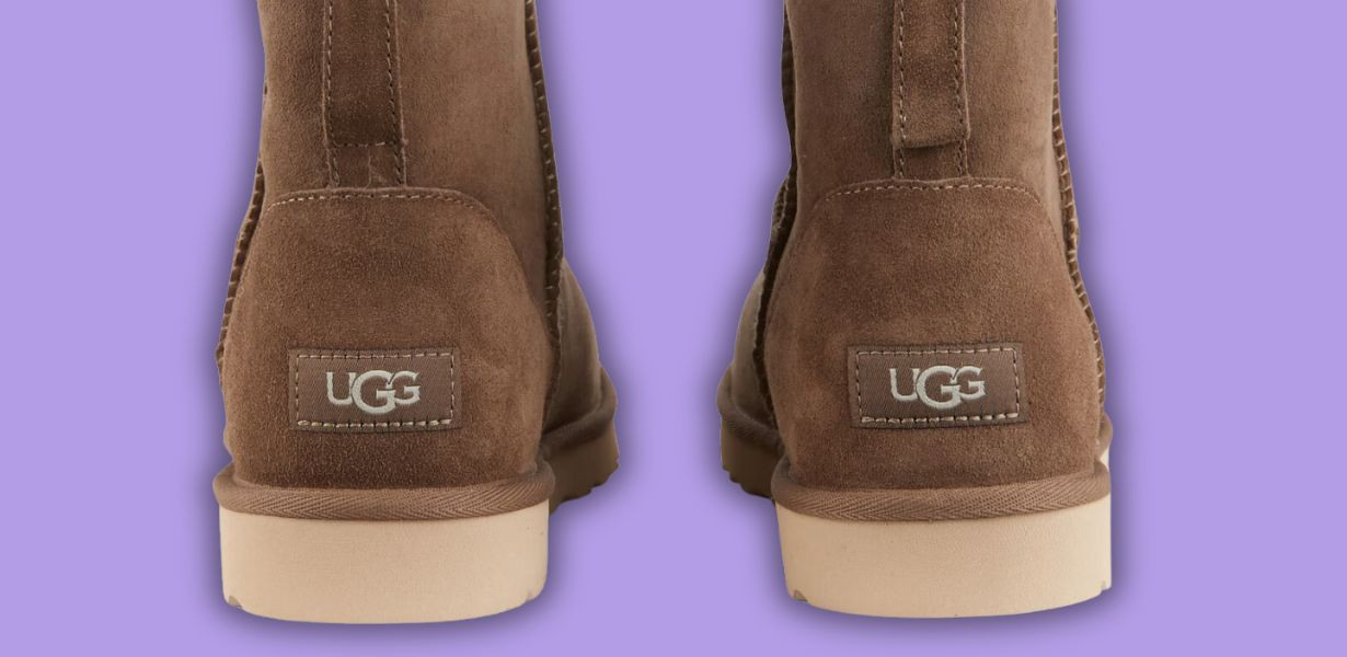 Découvrez les bottines UGG Classic Mini plébiscitées par les célébrités, maintenant en soldes cet hiver