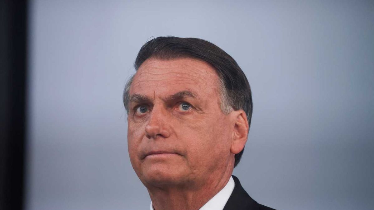 Jair Bolsonaro: preocupación por su salud tras empeoramiento clínico después de intervención quirúrgica