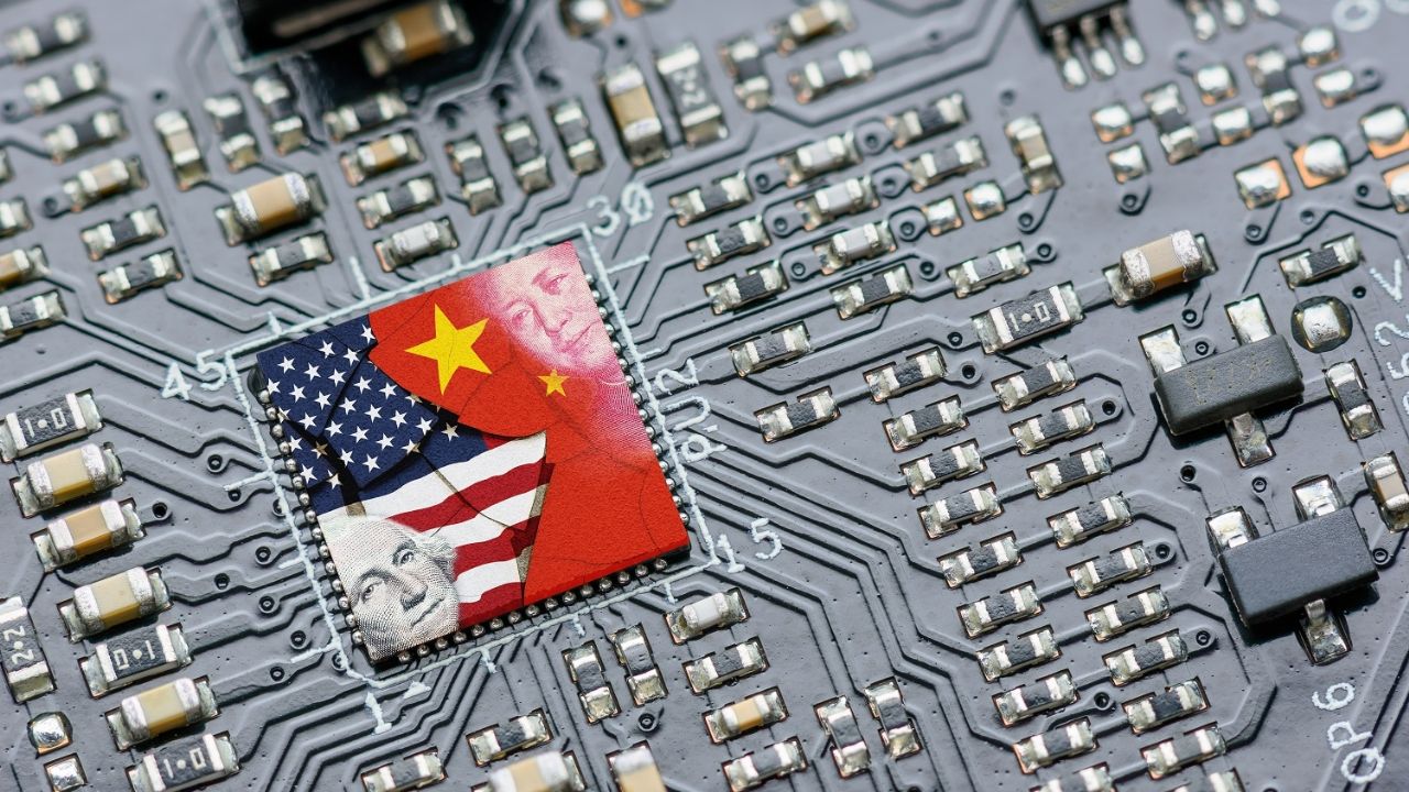 ¿Quién dominará la guerra invisible? Estados Unidos y China se enfrentan en tecnología y metales