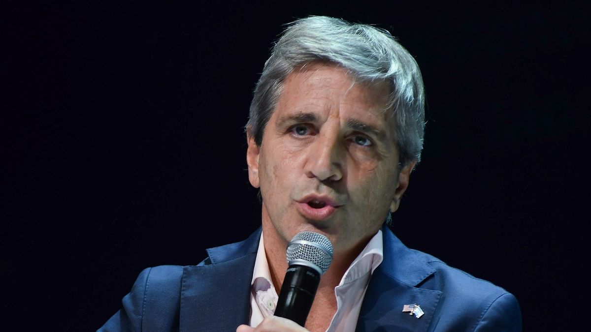 Caputo en Washington: ¿Oportunidad para un Acuerdo con el FMI en un Escenario Global Incierto?