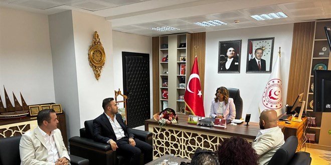 Genç Sağlık-Sen Balıkesir'de Zafer Kazandı: Sağlık Çalışanlarının Yeni Sesini Duyurdu!