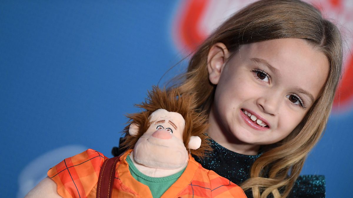 Von null auf Held: Die unerwartete Berühmtheit von "Side Eyeing Chloe" und ihre Mutter