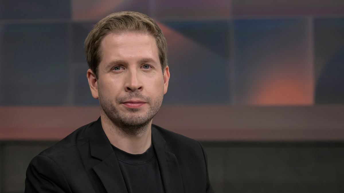 Überraschender Auftritt: Kevin Kühnert hält emotionalen Abschied im Bundestag