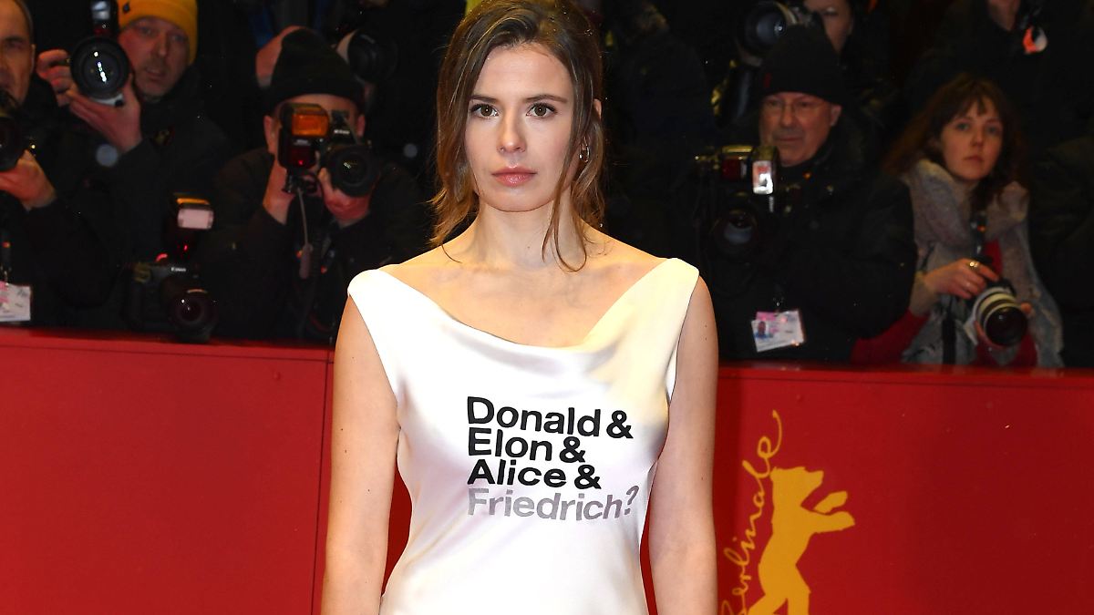 Berlinale-Eröffnung: Luisa Neubauer und ihre politische Botschaft gegen Merz