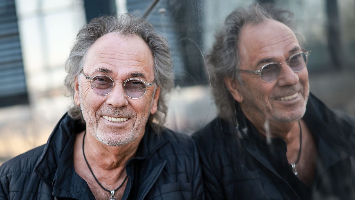 Hugo Egon Balder: Der Comedy-Legende wird 75 - Ein Leben voller Humor und Satire