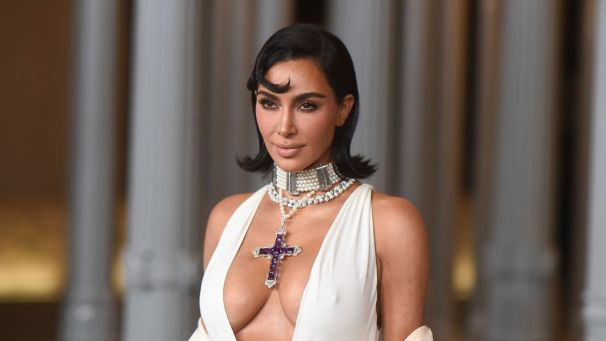 Remake des Klassikers Sticht Kim Kardashian Taylor Swift bei "Bodyguard" aus?