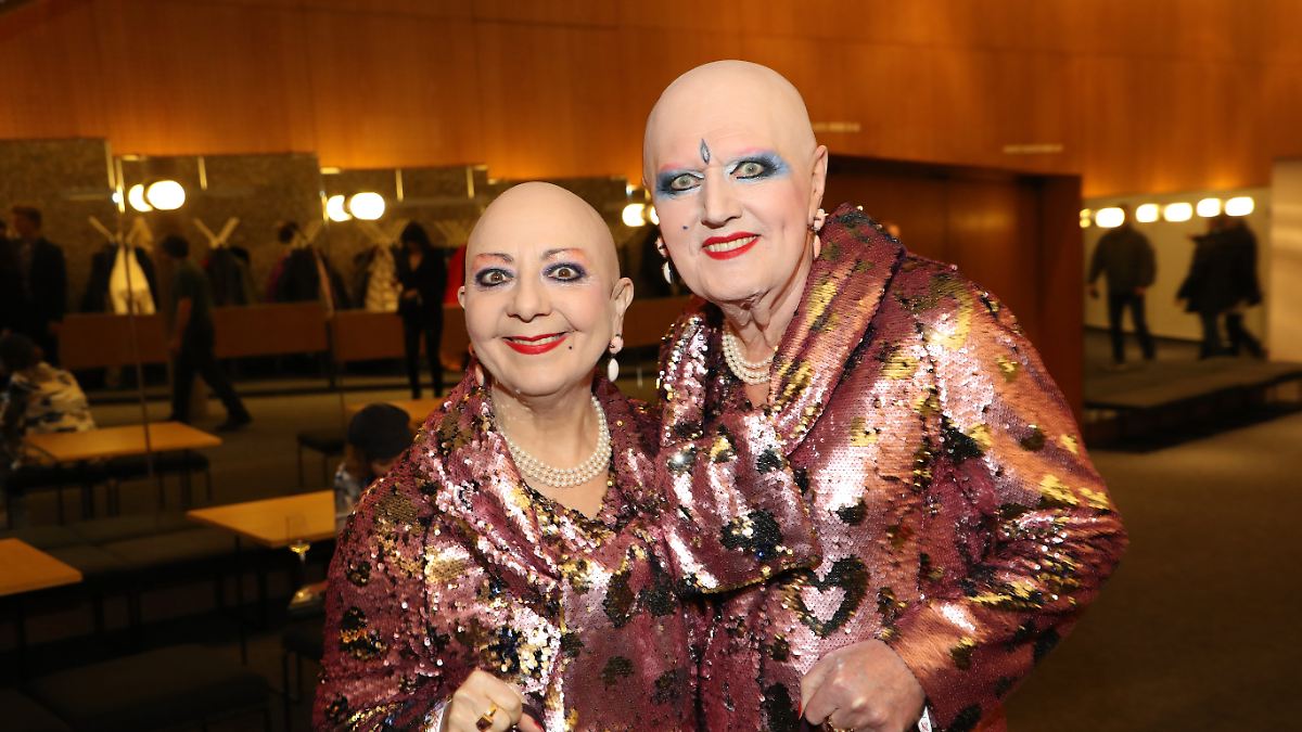 Berlins schrilles Künstler-Duo Eva von "Eva & Adele" ist tot