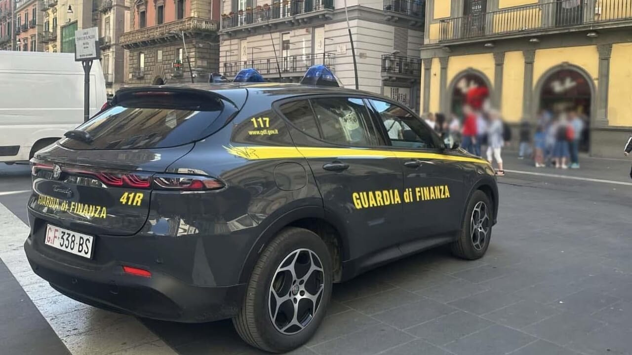 Guardia di Finanza in Campania: Un Anno di Successi Contro l'Economia Criminale – Oltre 79.000 Interventi!