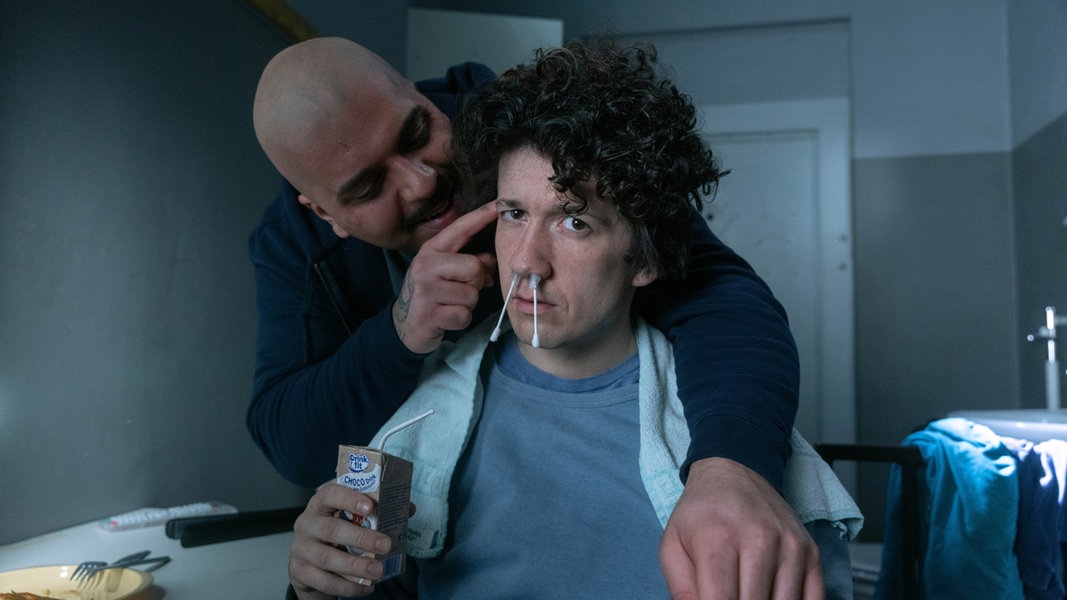 Binge-Worthy Serien 2025: Die Top-Highlights für ein unvergessliches Fernseherlebnis