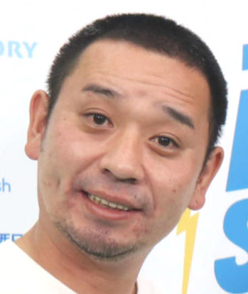 千鳥大悟、オンラインカジノ騒動を笑いに！「武器」を持ち帰った衝撃の真相とは？