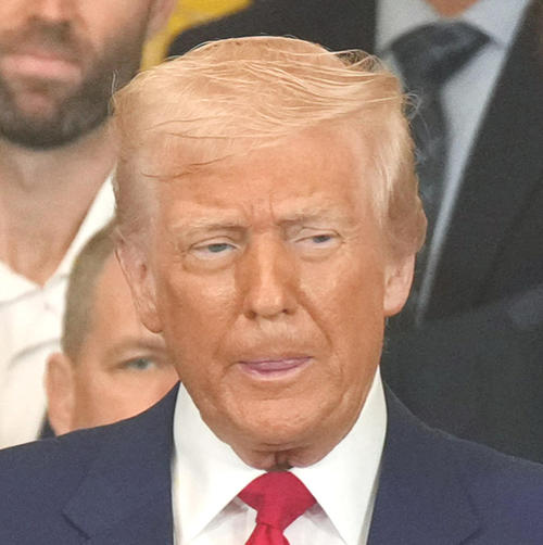 トランプ大統領の健康診断結果：体重9キロ減で「極めて健康」