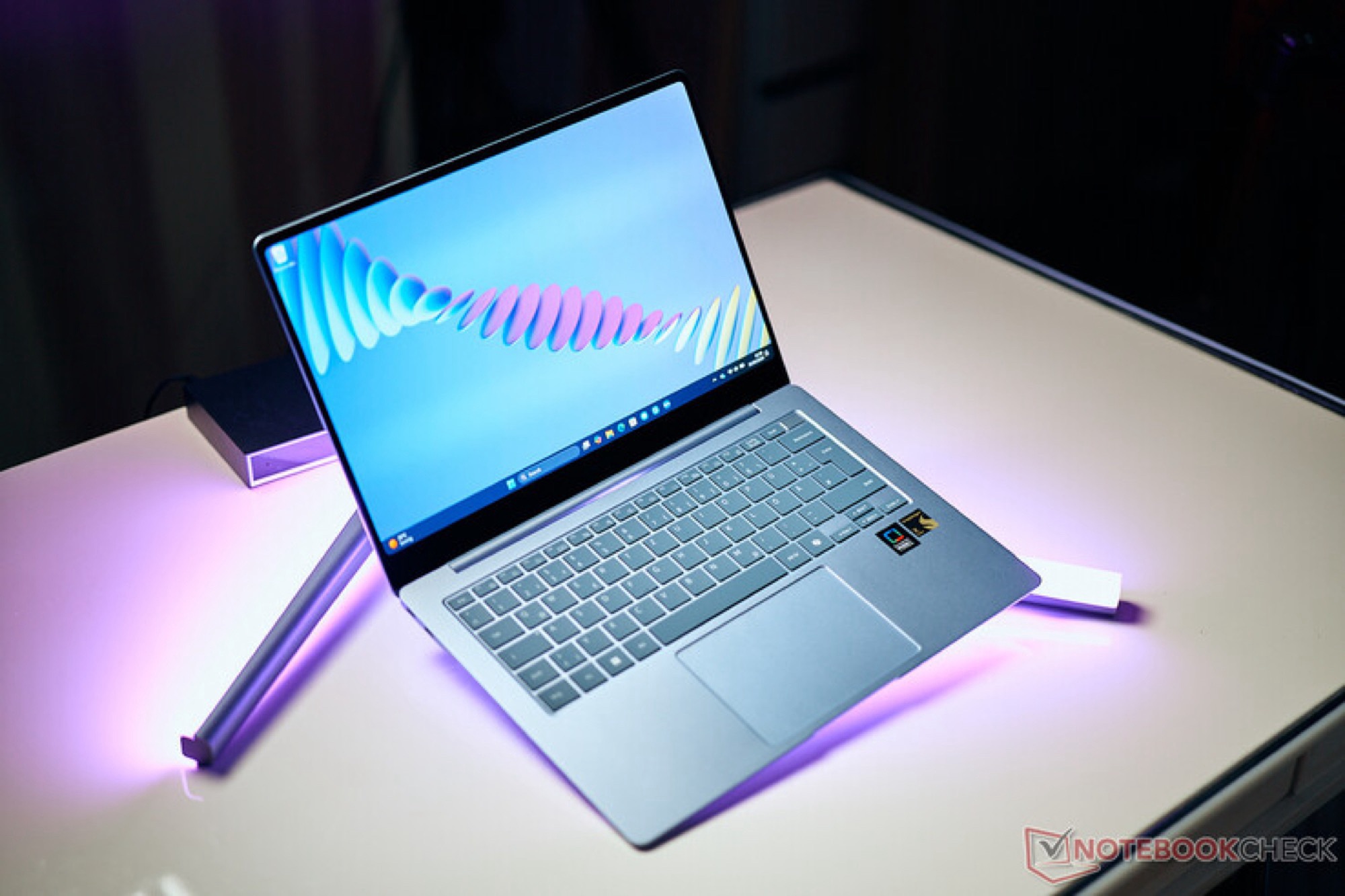 50% bessere Leistung, größerer Akku und lautloser Betrieb: AirJet soll Vorzüge in Samsung Galaxy Book4 Edge zeigen