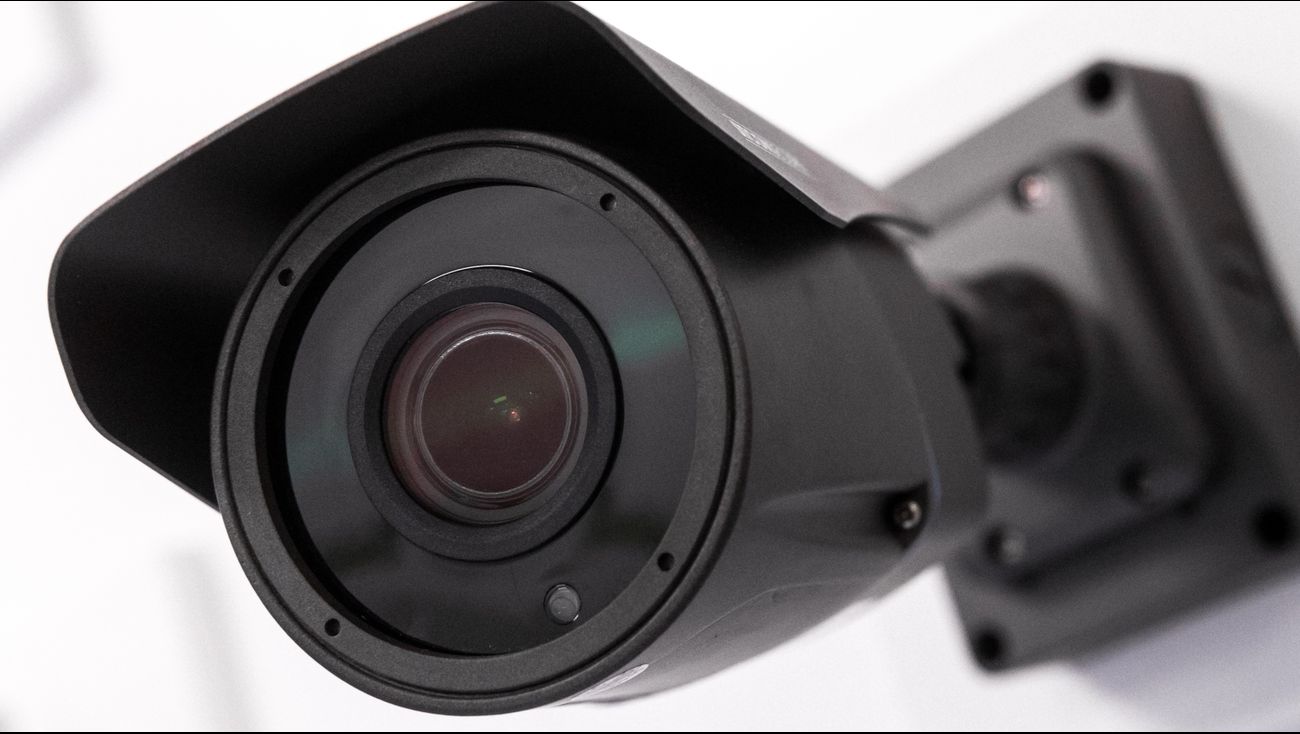 Albert Heijn test AI-camera's in Almere: Zorgt dit voor efficiëntere winkelervaring of privacyzorgen?