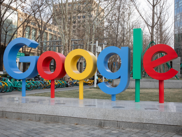 Google flexibiliza su política de IA: ¿qué significa para la vigilancia y el futuro de la tecnología?