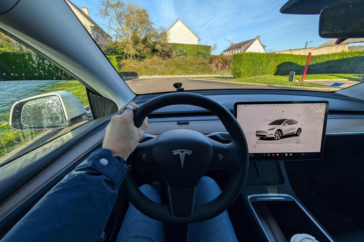Tesla adopte les batteries de BMW : un accord exclusif avec EVE Energy ?