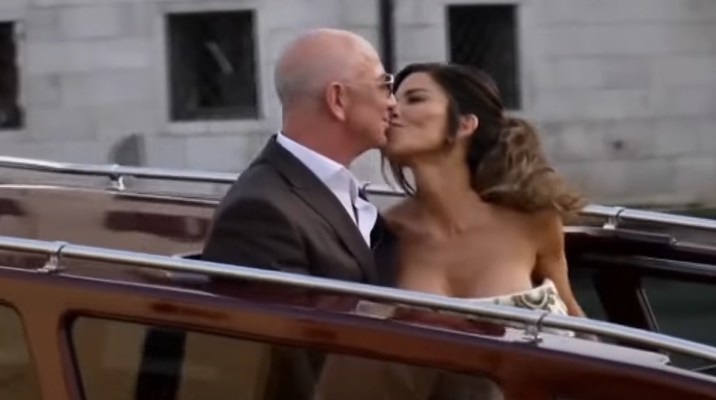 Venezia, nozze da favola per Jeff Bezos e Lauren Sanchez tra celebrità e proteste