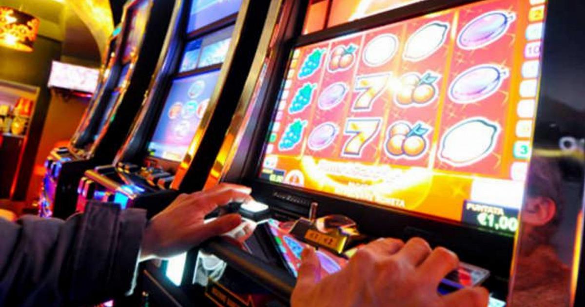 Sanzioni Finanza: fino a 300mila euro per locali e slot machine fuori regola a Padova