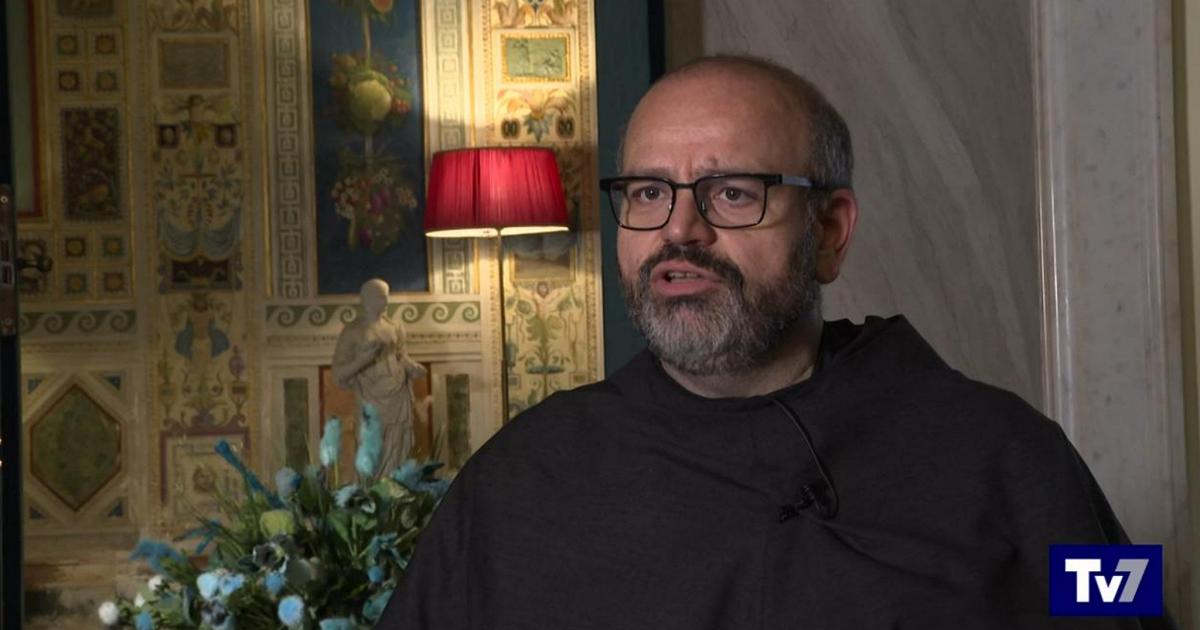 Trump vs Papa Francesco: la guerra tra politica e fede