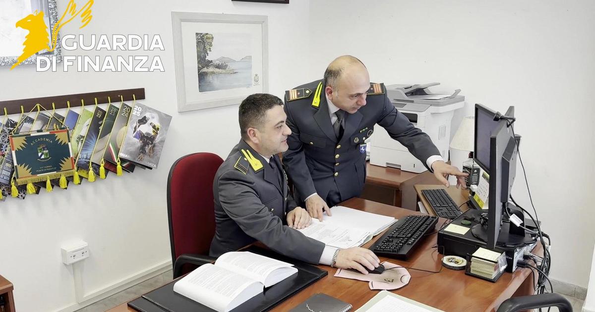 Blitz della Finanza in un agriturismo del nolano, scoperti 21 lavoratori in nero