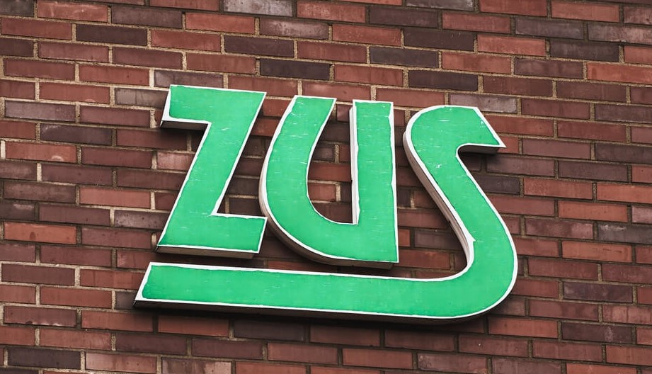 Pilne! Przerwa w działaniu e-ZUS i PUE 30 maja – co zawiesi? Harmonogram i szczegóły!