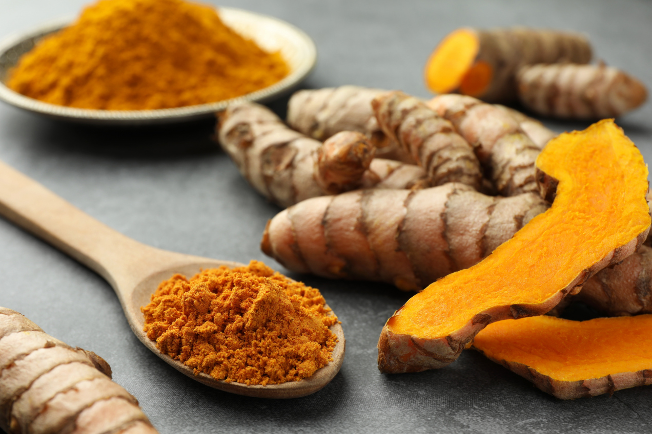 Naturalne antybiotyki: 5 produktów z Twojej kuchni, które walczą z bakteriami