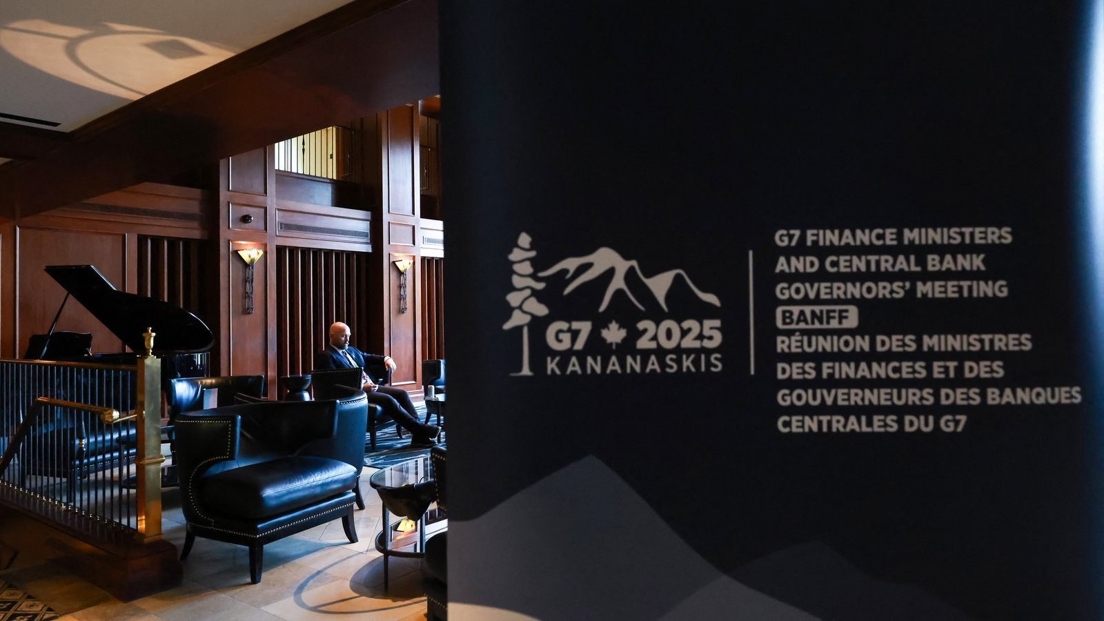 Canada Signals Resolve at G7 Finance Talks with Ukraine's Voice