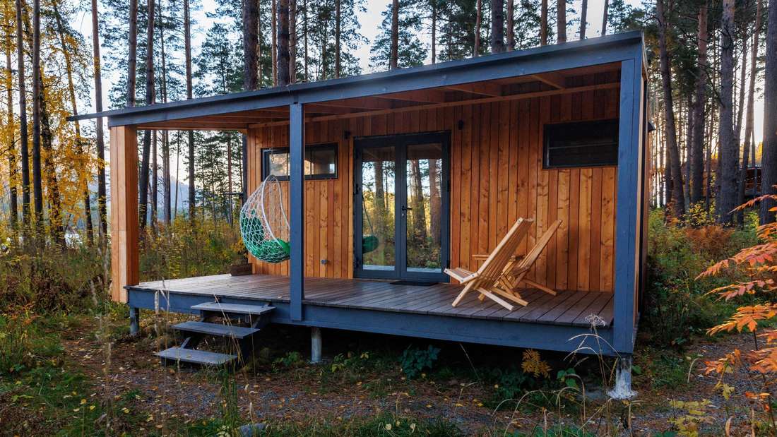 Tiny House Leben: Wie James Campbell für nur 180 Euro im Monat Strom und Gas spart - das ist sein Geheimnis