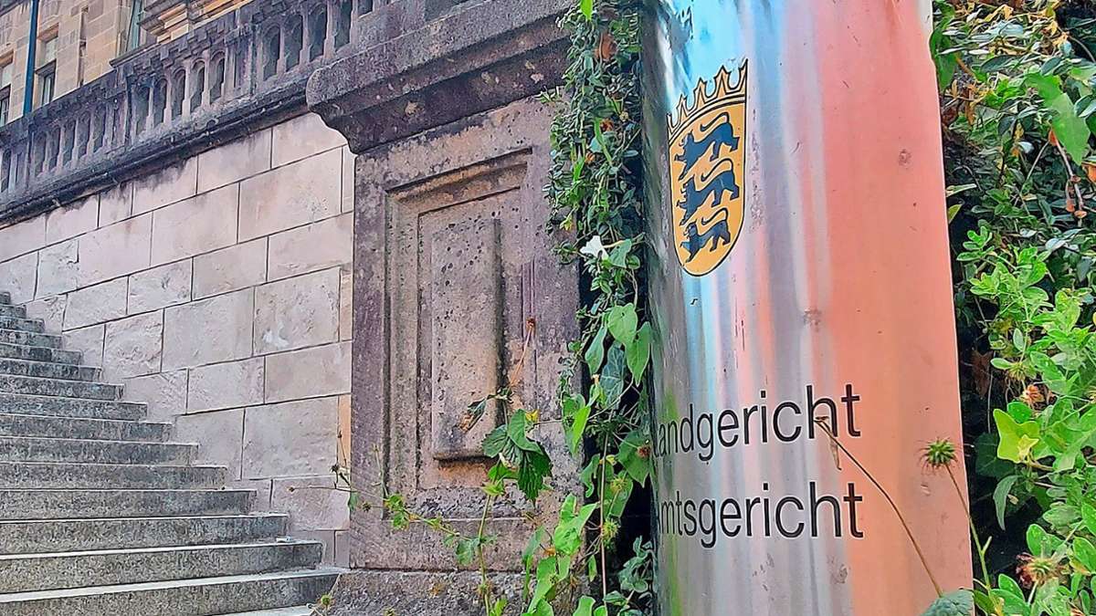 Pädophilie-Prozess: 58-Jähriger aus Kreis Calw wegen Missbrauchs von drei Jungen vor Gericht