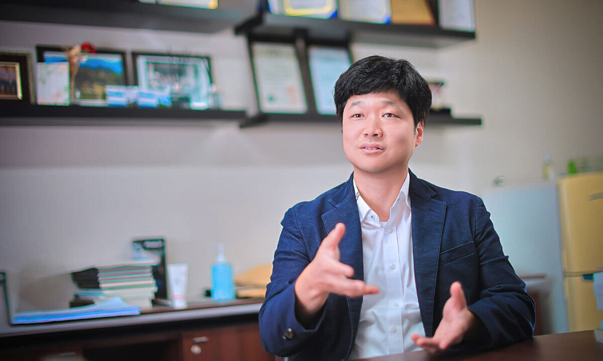 인공지능 혁신: 인간 뇌 모방 소자 개발, 한국 기술력 입증!