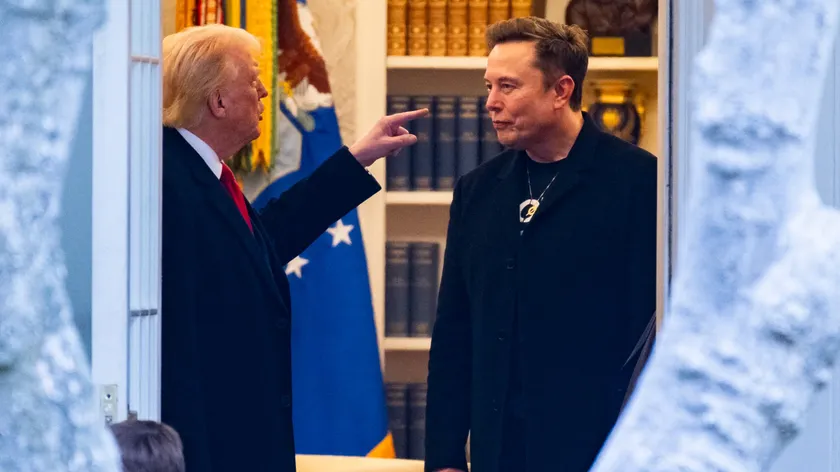 Donald Trump prévient Elon Musk de « conséquences graves » s'il finance les démocrates