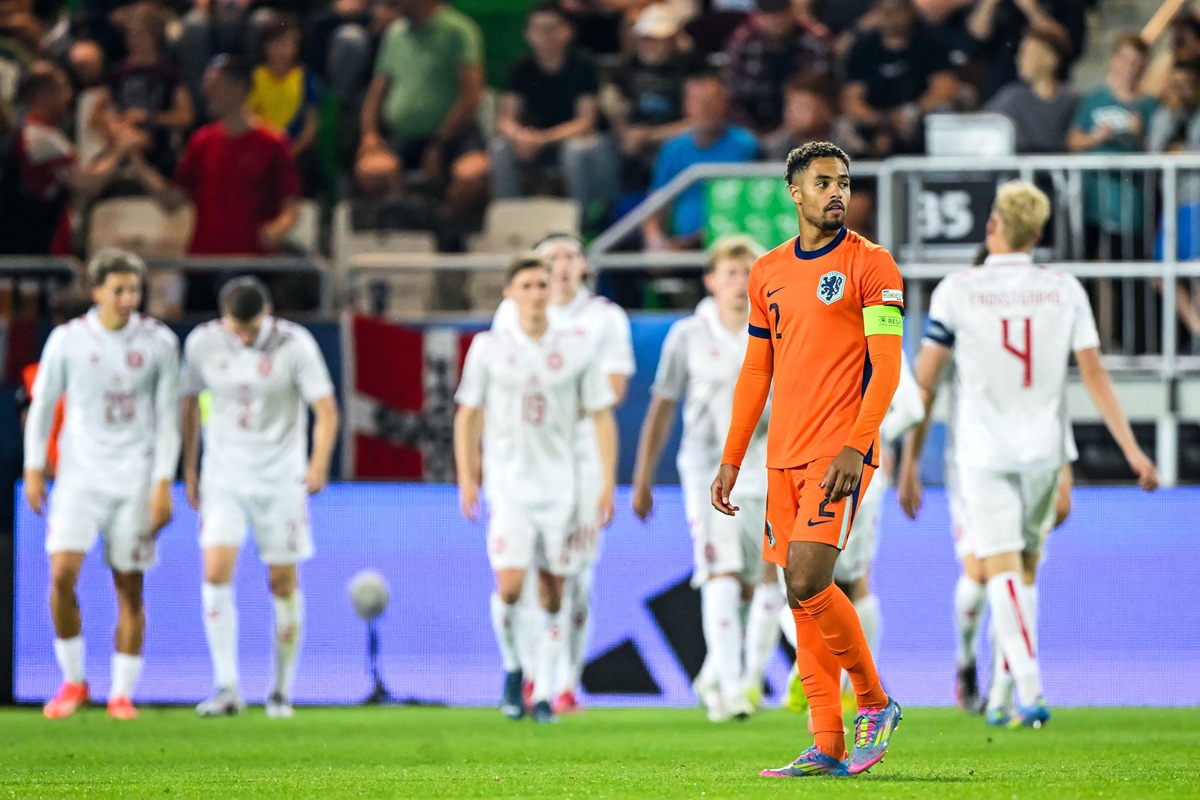 Jong Oranje in Nood: Ziggo Sport Treedt op na Teleurstellende Prestaties op EK