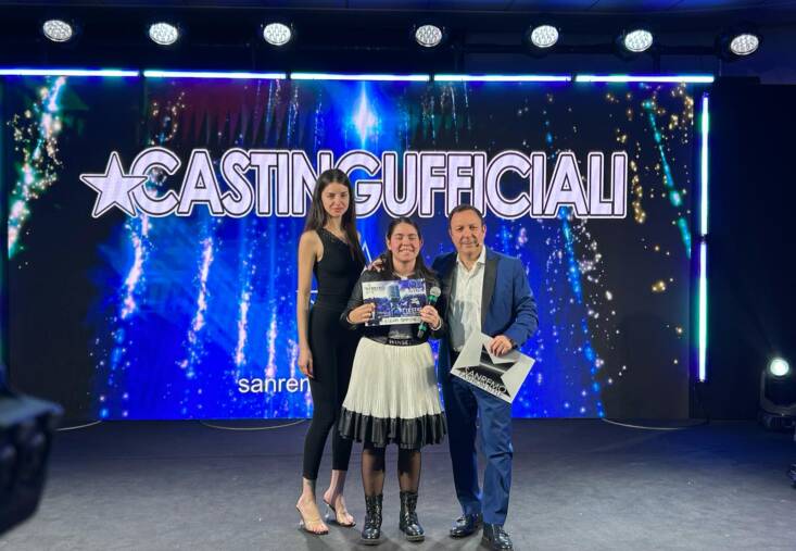 Elena Battista: La Storia di Successo di una Giovane Cantante da Soverato a Sanremo