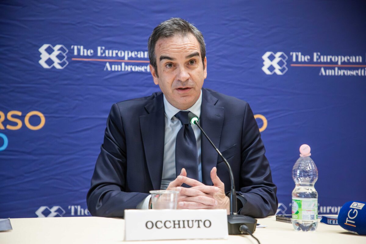 Occhiuto sulla Guardia di Finanza alla Cittadella Regionale: "l'avevo detto: controllate tutto e mi stanno prendendo in parola"