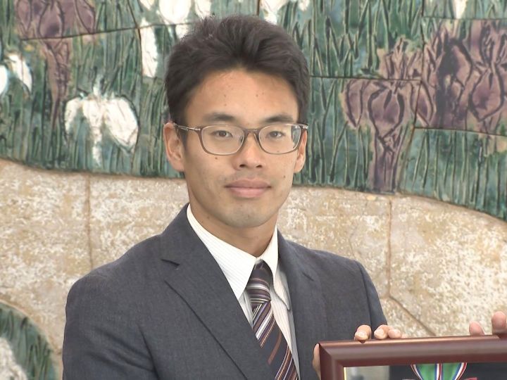 山西利和選手、競歩世界新記録達成！愛知県から功労賞を贈呈