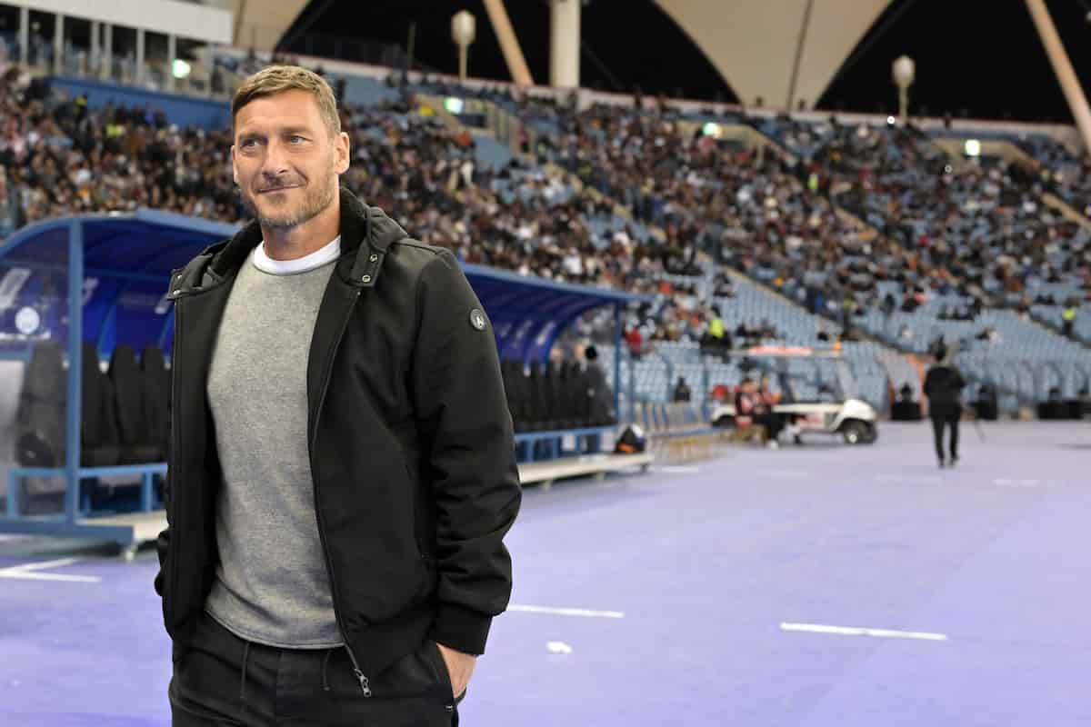 Totti's Moscow Trip Sparks Controversy: 'I'll Resign if Authorities Ask'