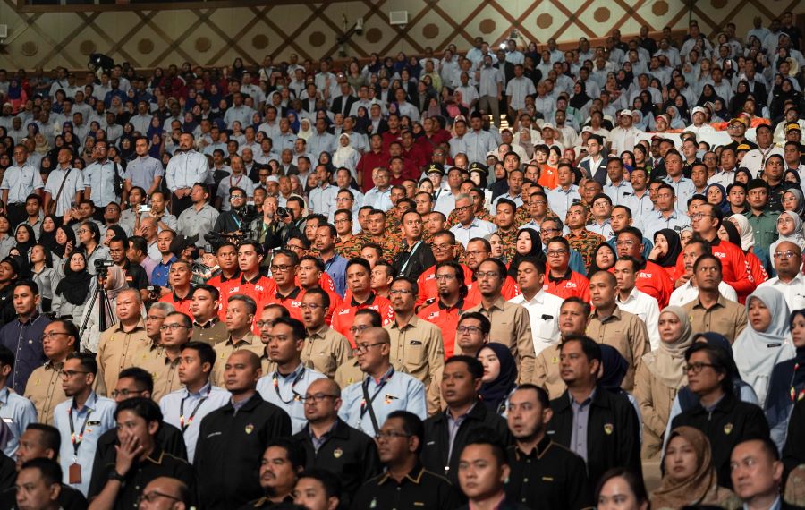 Kenaikan Gaji: Adakah Ia Membawa Kesejahteraan atau Perangkap Kewangan?