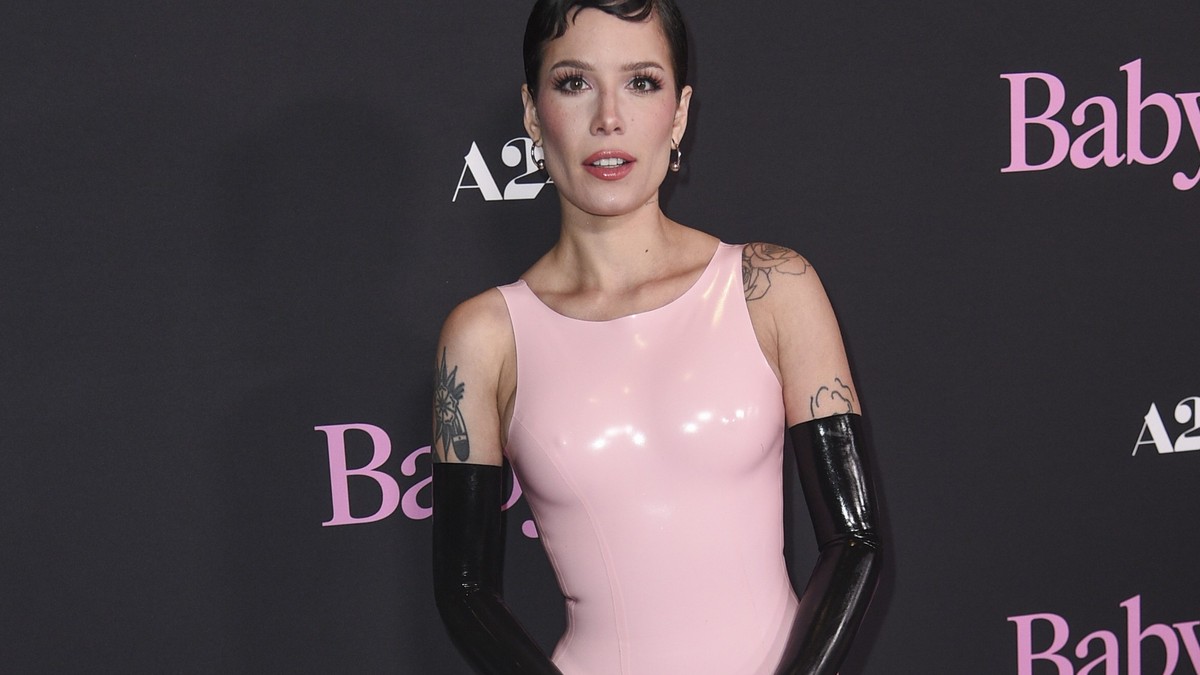 Halsey schockt mit neuem Musikvideo: Fetisch-Clip sorgt für Aufsehen