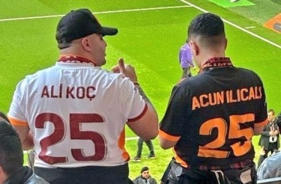 Fenerbahçe Eğlencesi Galatasaray'da Patladı!